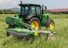 Falciatrici a dischi disco con condizionatore John Deere 324A