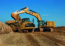 Dumperini articolati Caterpillar 740B
