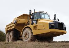 Dumperini articolati Caterpillar 740B-EJ