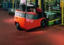 Carrelli elevatori frontali elettrici Toyota 5 FBE 13