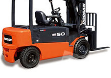 Carrelli elevatori frontali elettrici Doosan B50X-5