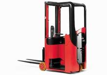 Carrelli elevatori frontali elettrici Linde E 10