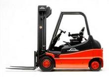Carrelli elevatori frontali elettrici Linde E 25 S