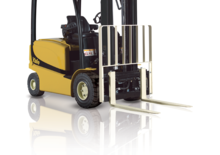 Carrelli elevatori frontali elettrici Yale ERP 30 VL
