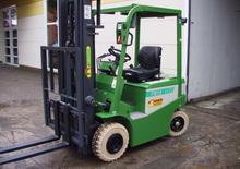 Carrelli elevatori frontali elettrici Artison FB 18