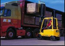 Carrelli elevatori frontali elettrici Hyster J 2.50 XL