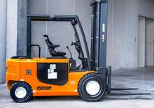 Carrelli elevatori frontali elettrici Carer R 50 N