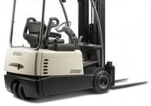 Carrelli elevatori frontali elettrici Crown SC 3240 1,8