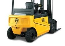 Carrelli elevatori frontali elettrici OM XE 35