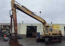 Escavatori cingolati Caterpillar 235 C