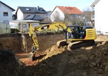 Escavatori cingolati Caterpillar 323E L