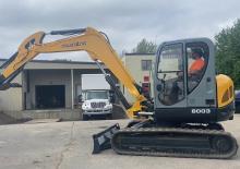 Escavatori cingolati Mustang 8003