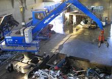 Escavatori cingolati Sennebogen 825 R