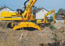 Escavatori cingolati Liebherr 912