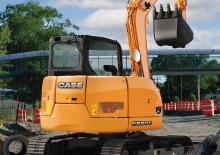 Escavatori cingolati Case CX75C SR