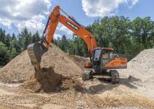 Escavatori cingolati Develon DX235LC-7 