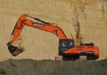 Escavatori cingolati elettrici Doosan DX300LC-5