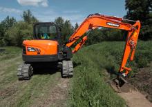 Escavatori cingolati Doosan DX85R-3