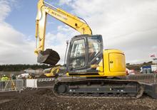 Escavatori cingolati New Holland E140C SR LC