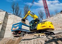 Escavatori cingolati New Holland E 195 LC