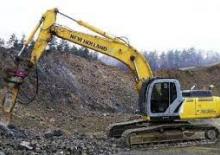 Escavatori cingolati New Holland E 305 B LC