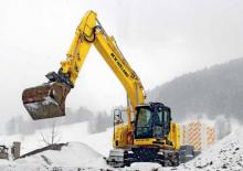Escavatori cingolati New Holland E230C SR LC
