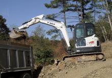 Escavatori cingolati Bobcat E63