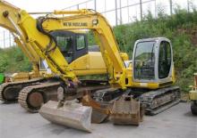 Escavatori cingolati New Holland E80