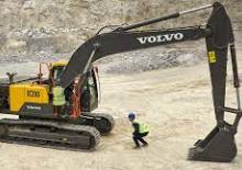 Escavatori cingolati Volvo EC200