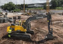 Escavatori cingolati Volvo EC220EN