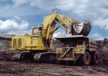 Escavatori cingolati Demag H740 OS