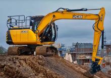 Escavatori cingolati JCB JS131LC