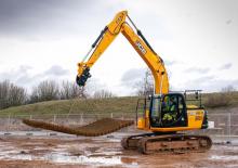 Escavatori cingolati JCB JS180LC
