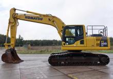 Escavatori cingolati Komatsu PC200LC-8