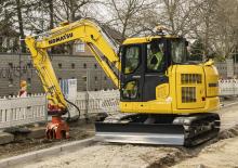 Escavatori cingolati Komatsu PC88MR-11 