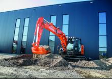 Escavatori cingolati Hitachi ZX135US-6