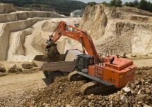 Escavatori cingolati Hitachi ZX670LCH-5B