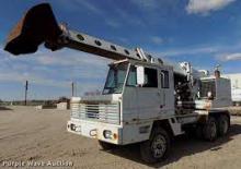 Escavatori con braccio telescopico Gradall G-440