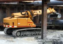 Escavatori con braccio telescopico Gradall XL 5200 V