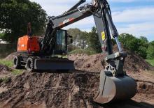 Escavatori gommati Atlas 220 W