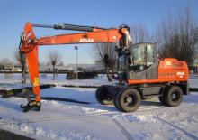 Escavatori gommati Atlas 220 W
