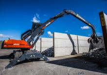Escavatori gommati Atlas 270 MH