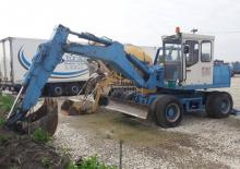 Escavatori gommati Fuchs 720 M