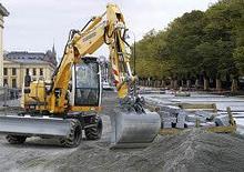 Escavatori gommati Liebherr A 311 Litronic