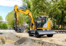 Escavatori gommati Liebherr A 912 Compact Litronic