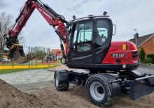 Escavatori gommati Yanmar B95W MB 