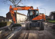 Escavatori gommati Doosan DX165W-5
