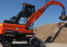 Movimentatori di materiali Doosan DX230WMH-5