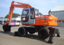 Escavatori gommati Fiat-Hitachi EX 135 W