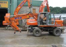 Escavatori gommati Fiat-Hitachi FH 150 W.3